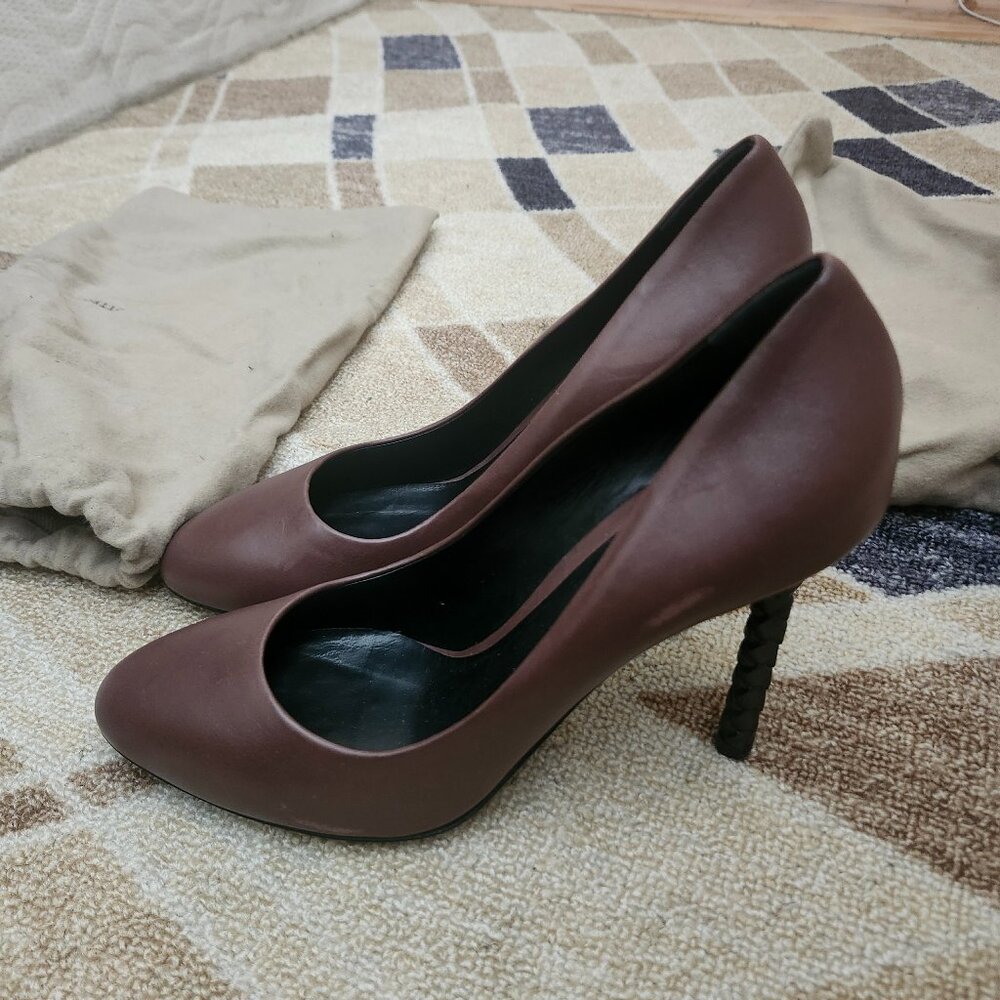 Brown heels newly new Bottega Veneta spiral heals
